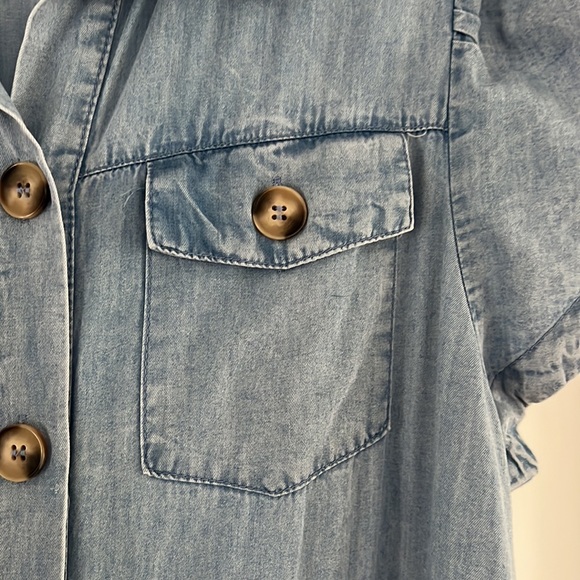 Aaron & Amber Size Small Tiered Button Through Dress in Cotton/Tencel Blue - Picture 2 of 3